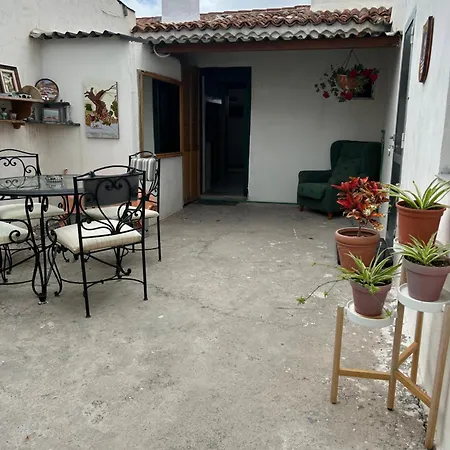 El Pasil Арона