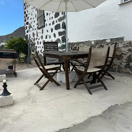 El Pasil Apartment *